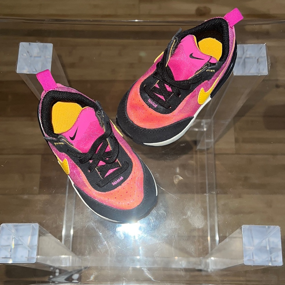 Nike multi color Nike toddler sneaker